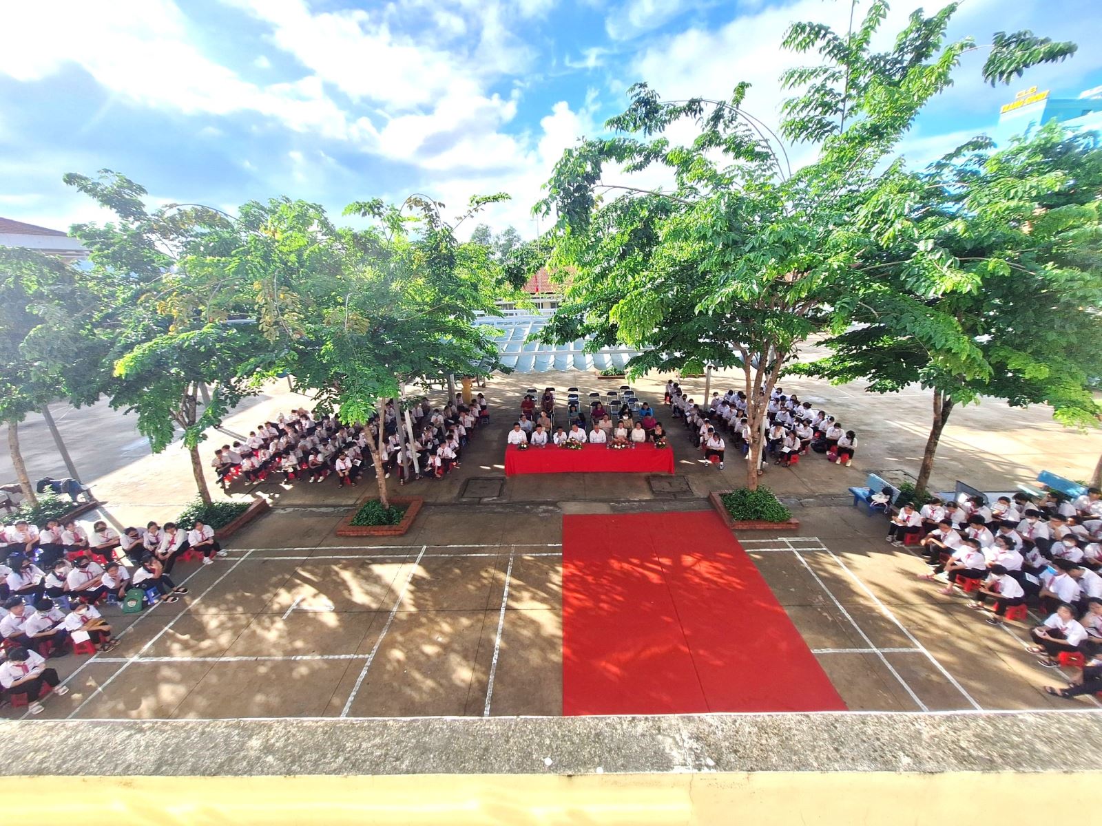 Hình ảnh sân chơi, bãi tập